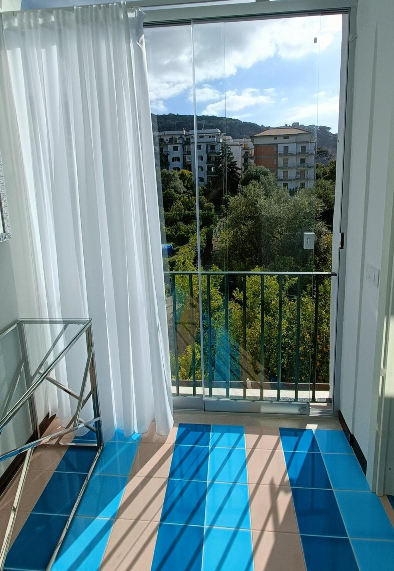 Casa Enzina Hotell Sorrento Exteriör bild